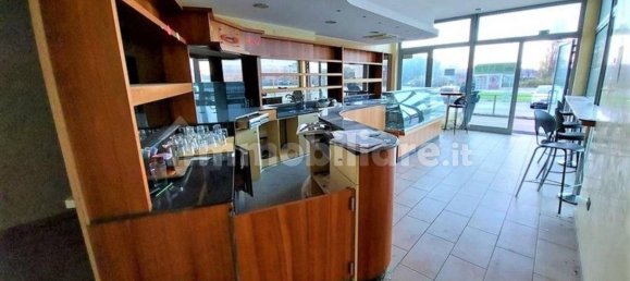 Gewerbliche Immobilie in Cesena, Italy 90m², Nr. 316996 9