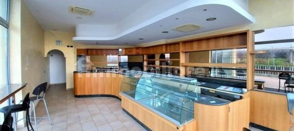 Gewerbliche Immobilie in Cesena, Italy 90m², Nr. 316996 8