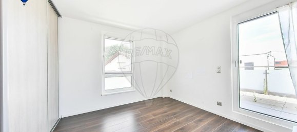 Вилла с 5 спальнями в Виляж-Нёф, Франция № 266360 13