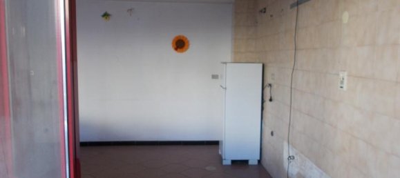 8 rooms House in Lusciano, Italy No. 229380 3