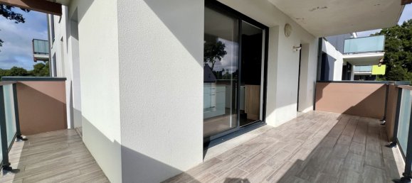 Квартира с 3 спальнями в Беттон, Франция № 343966 4