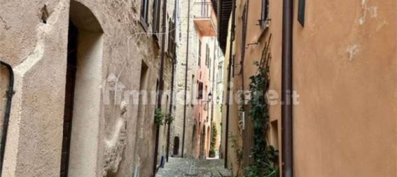 5 rooms Apartment in Nocera Umbra, Italy No. 233353 11