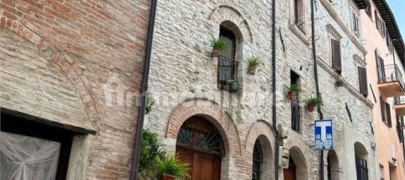5 rooms Apartment in Nocera Umbra, Italy No. 233353 15