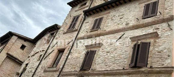 5 rooms Apartment in Nocera Umbra, Italy No. 233353 14