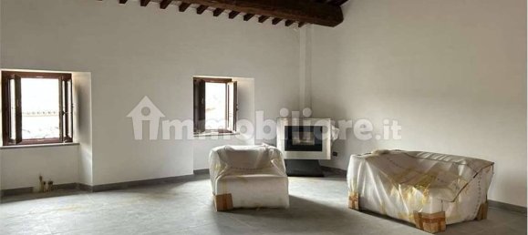 5 rooms Apartment in Nocera Umbra, Italy No. 233353 19