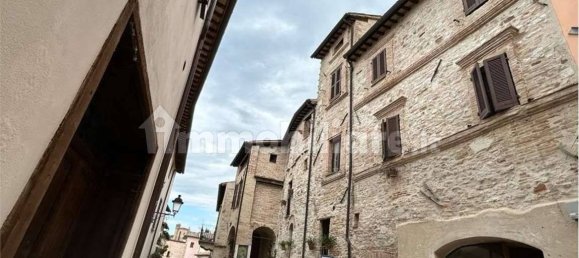 5 rooms Apartment in Nocera Umbra, Italy No. 233353 8