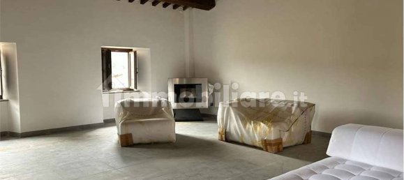 5 rooms Apartment in Nocera Umbra, Italy No. 233353 33