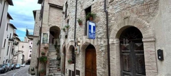 5 rooms Apartment in Nocera Umbra, Italy No. 233353 18