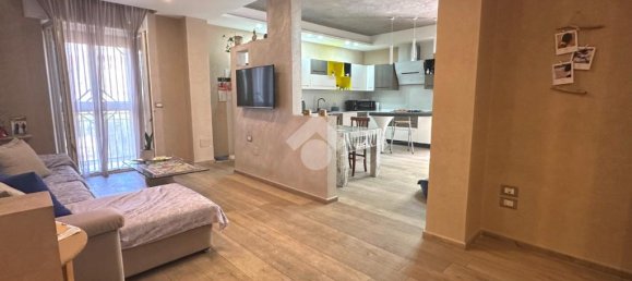 Apartamento T2 em Trani, Italy N.º 272054 4