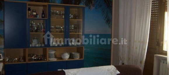 Apartamento de 3 dormitorios en Spoltore, Italy No. 28319 2