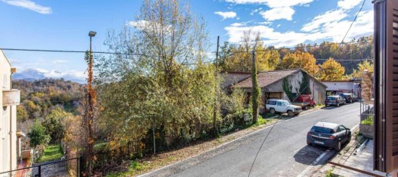 4-salle Appartement à Pescorocchiano, Italy No. 35121 35