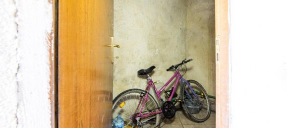 4-salle Appartement à Pescorocchiano, Italy No. 35121 5