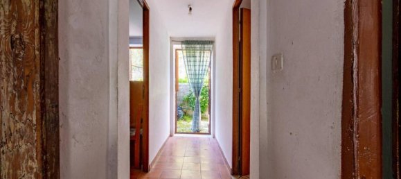 4-salle Appartement à Pescorocchiano, Italy No. 35121 44