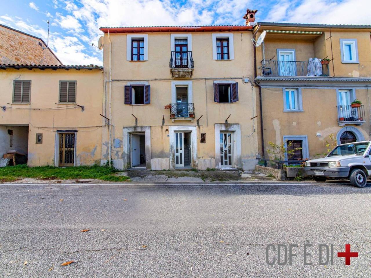 4-salle Appartement à Pescorocchiano, Italy No. 35121