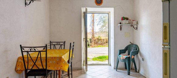 4-salle Appartement à Pescorocchiano, Italy No. 35121 22