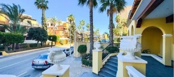 3 bedrooms Apartment in Torrevieja, Spain No. 92427 4