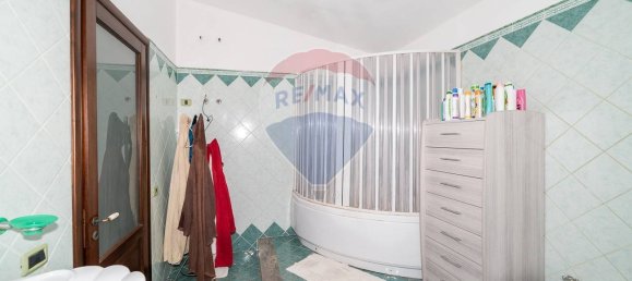 Вилла с 5 спальнями в Катания, Италия № 274536 20