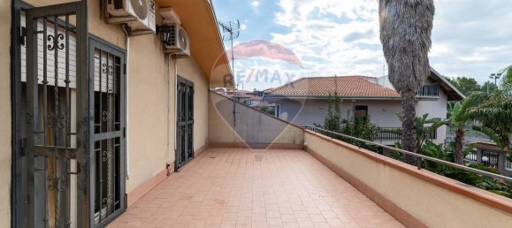 Вилла с 5 спальнями в Катания, Италия № 274536 27