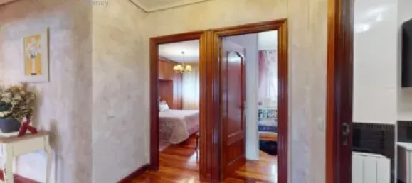 Apartamento de 3 dormitorios en Comunidad Autónoma Vasca, Spain No. 145370 7