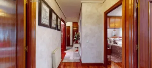 Apartamento de 3 dormitorios en Comunidad Autónoma Vasca, Spain No. 145370 8