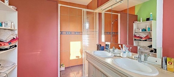 3 bedrooms House in Saint-Pierre-des-Nids, France No. 103132 9