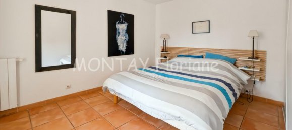 Casa de 4 dormitorios en Saint-Raphael, France No. 322593 6