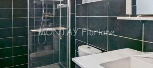 Casa de 4 dormitorios en Saint-Raphael, France No. 322593 10