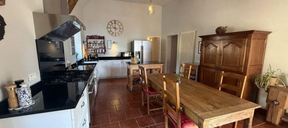 Дом с 4 спальнями в Окситания, Франция № 360845 10