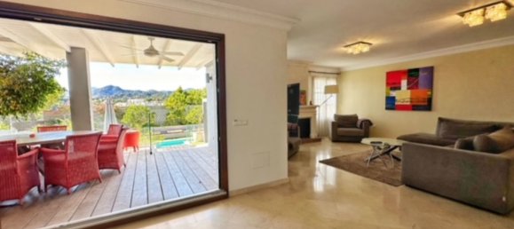 5 bedrooms House in La Quinta, Spain No. 143521 13