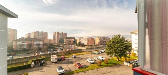 4 rooms Apartment in Grugliasco, Italy No. 159239 18