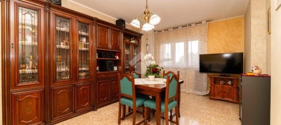 4 rooms Apartment in Grugliasco, Italy No. 159239 9