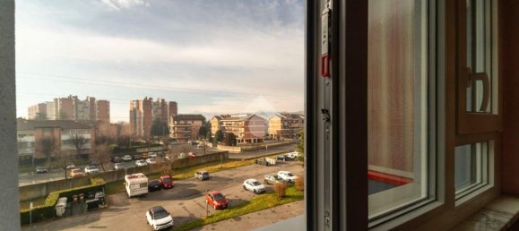 4 rooms Apartment in Grugliasco, Italy No. 159239 17