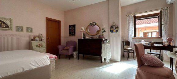 Квартира с 2 комнатами в Фоджа, Италия № 31380 26