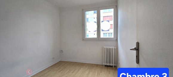 3 bedrooms Apartment in Bobigny, France No. 164528 4