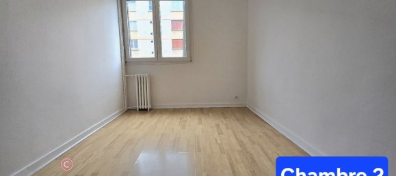 3 bedrooms Apartment in Bobigny, France No. 164528 3