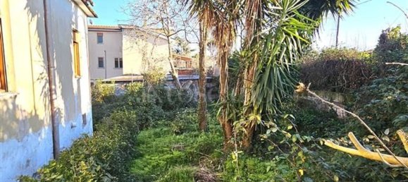 Villa de 2 divisões em Aprilia, Italy N.º 6860 3