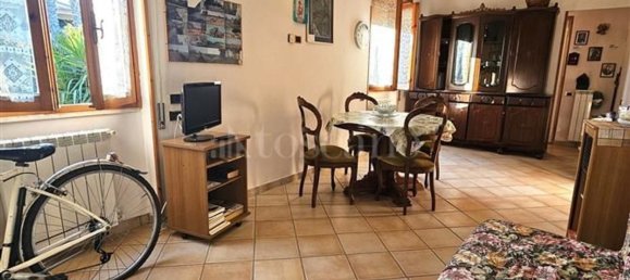 Villa de 2 divisões em Aprilia, Italy N.º 6860 12