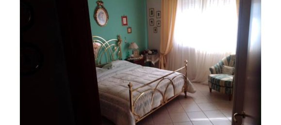 Apartamento de 5 habitaciónes en Taranto, Italy No. 253145 4