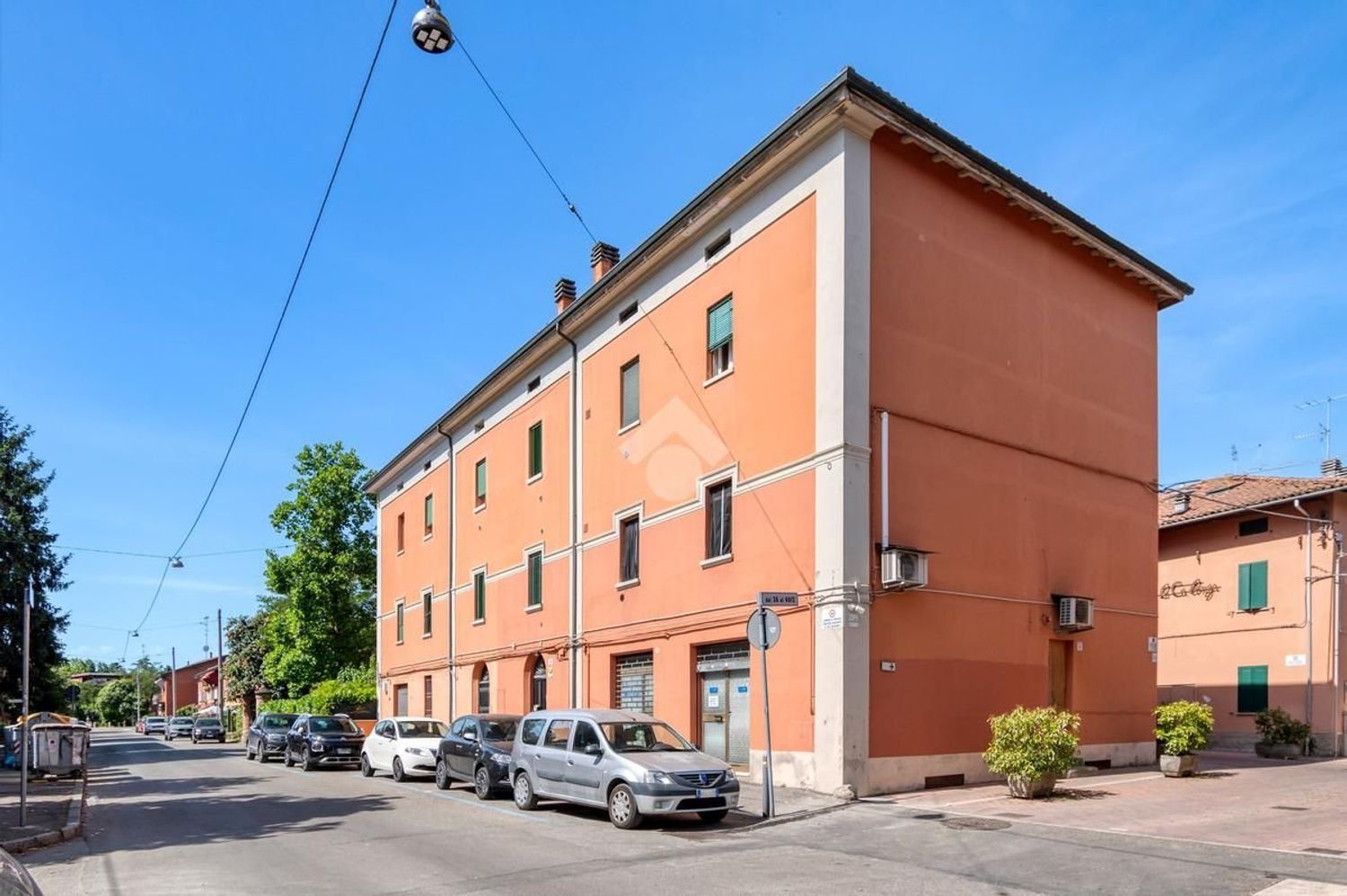 2 bedrooms Apartment in Bologna, Italy No. 318758