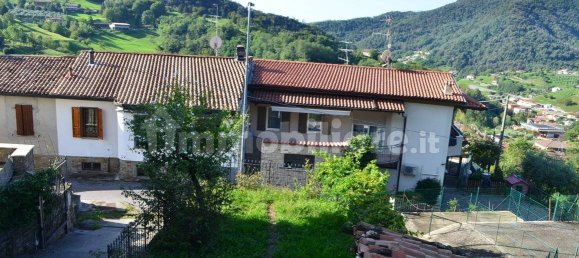 Дом с 3 спальнями в Форесто Спарсо, Италия № 237957 22