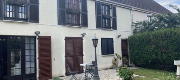 5 bedrooms House in Bondy, France No. 360322 10
