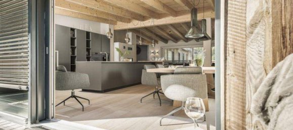 4 Schlafzimmer Penthouse in Mayrhofen, Austria, Nr. 10855 2