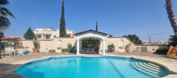 2 Schlafzimmer Maisonette-Wohnung in Swieqi, Malta, Nr. 11584 2