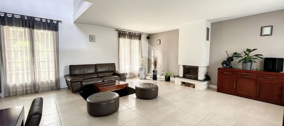 6 rooms House in Chaumontel, France No. 282786 12