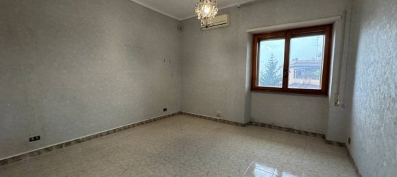 3 bedrooms Apartment in Rome, Italy No. 99627 28