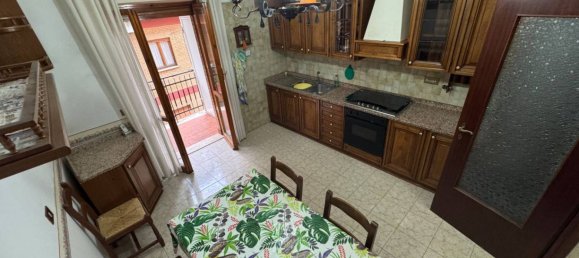 3 bedrooms Apartment in Rome, Italy No. 99627 31