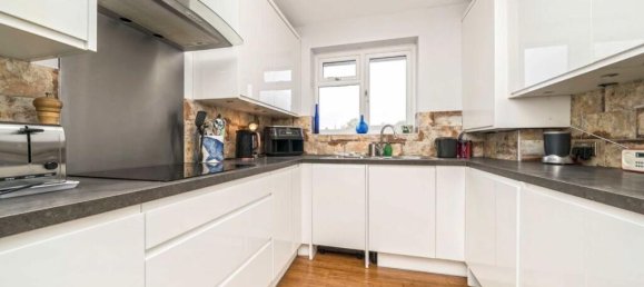 2 bedrooms Apartment in Surbiton, United Kingdom No. 10273 5