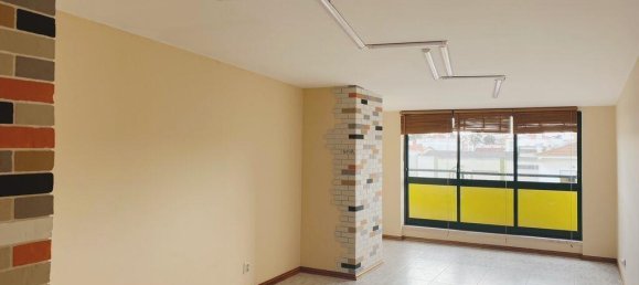 Büro in Sesimbra, Portugal 24m², Nr. 351499 3