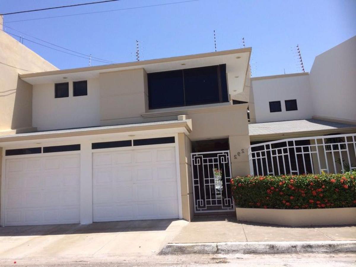 3 bedrooms House in Veracruz, Mexico No. 218035