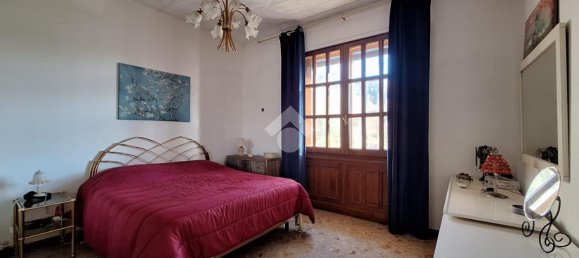 10 rooms Villa in Calice al Cornoviglio, Italy No. 4546 25